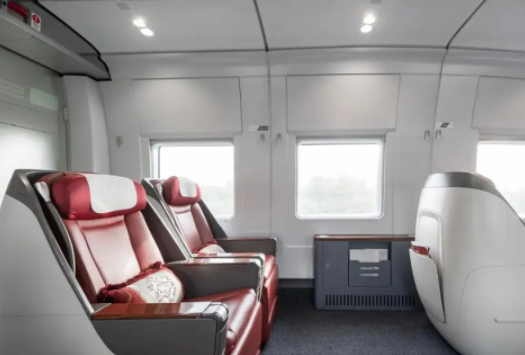 12306新增“车内换座”功能!要多花钱吗?最新回应