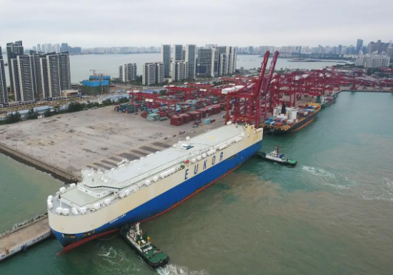 前三季度进出口总值达32.33万亿元，创历史同期新高