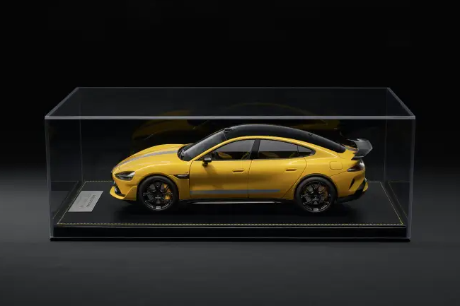 雷军回应小米产品卖到80多万 小米 SU7 Ultra发布预售 雷军回应小米产品卖到80多万 小米 SU7 Ultra发布预售