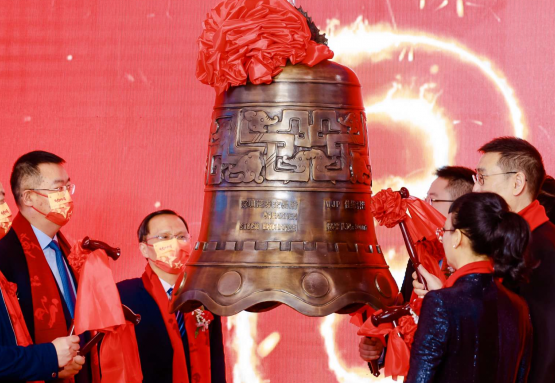 创业板开市15周年 逾12万亿元超1350家!