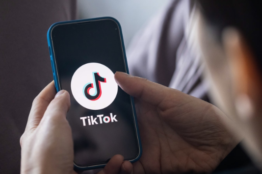 马斯克称没有兴趣收购TikTok TikTok在美国的前景目前尚不明朗