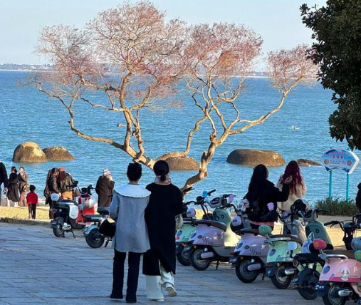 国内游客人均单次出游花费1024元 游戏影视成文旅发展新引擎