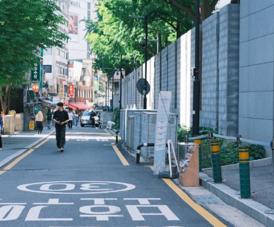 韩国正成为“贷款共和国” 韩国家庭负债比例居世界第二 韩国正成为“贷款共和国” 韩国家庭负债比例居世界第二