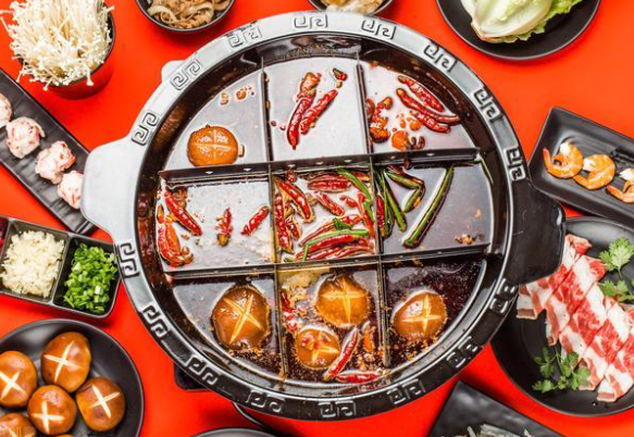 海底捞老板张勇一年分得27亿 海底捞2024年业绩微增减员超10% 海底捞老板张勇一年分得27亿 海底捞2024年业绩微增减员超10%