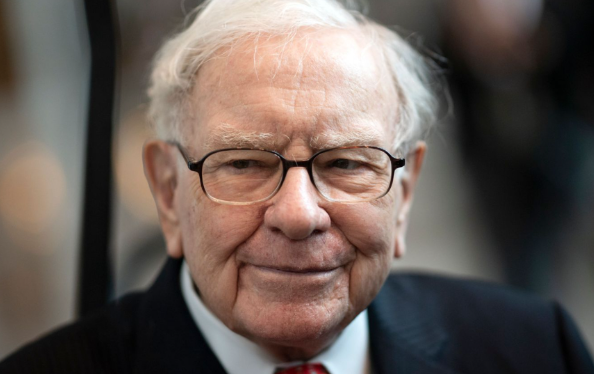 巴菲特成功躲避美股大跌,财富增加1150亿美元他做对了什么? 巴菲特成功躲避美股大跌,财富增加1150亿美元他做对了什么?