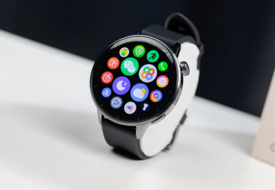 OPPO Watch X2 Mini采用18K真金镀膜工艺 OPPO Watch X2 Mini标配eSIM支持独立通讯