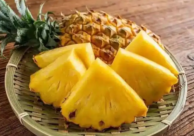 吃菠萝嘴疼竟是一种物理攻击!解决扎嘴的方法来了