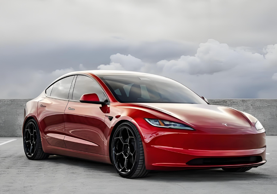 马斯克的叹息:特斯拉利润暴跌 71%,商业与政治的艰难平衡