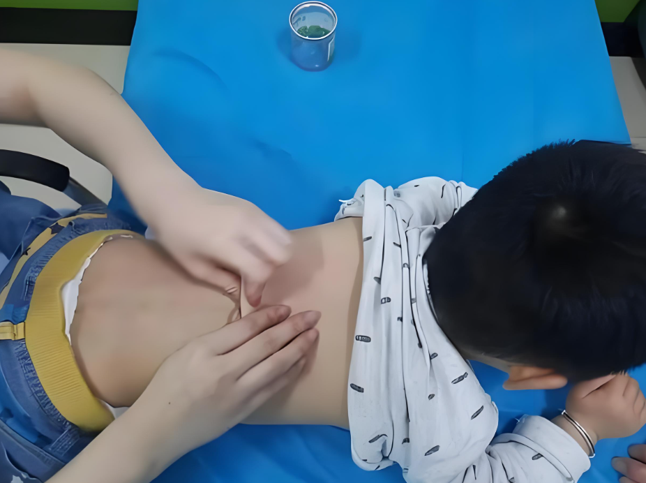 春日黄金期！小儿推拿助力儿童身高 “拔节生长”
