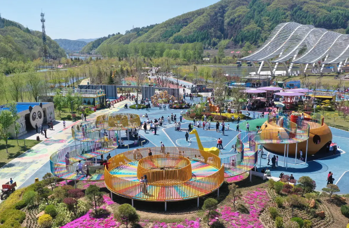 五一假期文旅市场热度攀升 各平台机票预定超去年同期