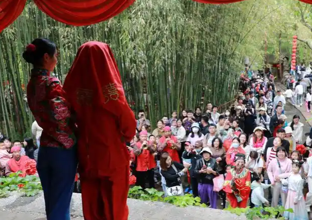五一假期文旅市场热度攀升 各平台机票预定超去年同期