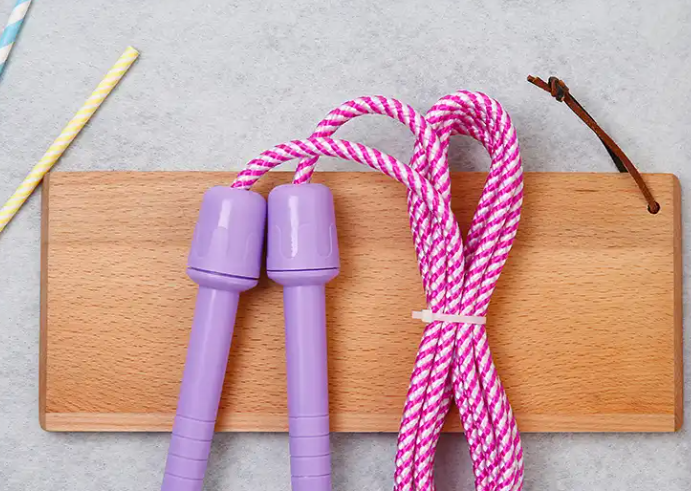 女孩跳绳后肚子剧痛卵巢竟扭成麻花 这种运动后腹痛别硬扛