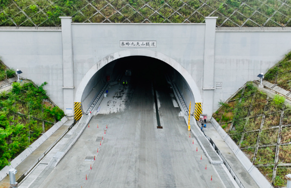 西康高铁预计2026年建成通车 西康高铁全线20座隧道已全部贯通