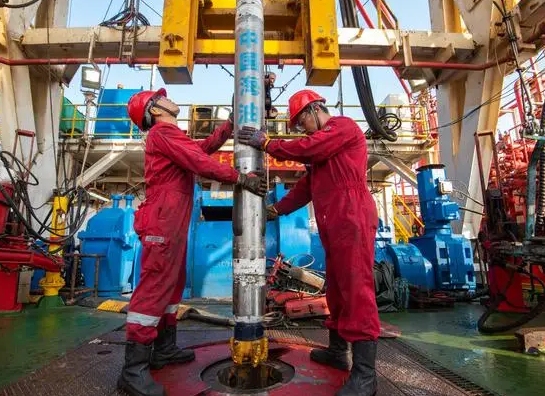 我国首个海上二氧化碳捕集利用封存项目投用 我国在海上碳封存利用技术领域实现重大突破 我国首个海上二氧化碳捕集利用封存项目投用 我国在海上碳封存利用技术领域实现重大突破