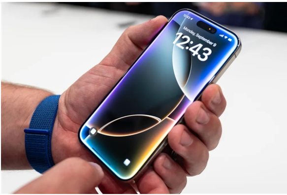 iPhone19或迎真全面屏 将成为苹果发展史上的重要里程碑