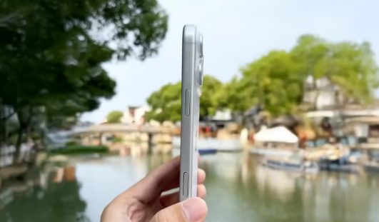 iPhone17ProMax最新机模曝光 iPhone17ProMax新机配置预测