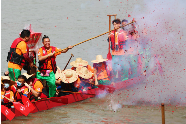 又到一年龙舟竞渡时!端午划龙舟侧翻如何防? 又到一年龙舟竞渡时!端午划龙舟侧翻如何防?
