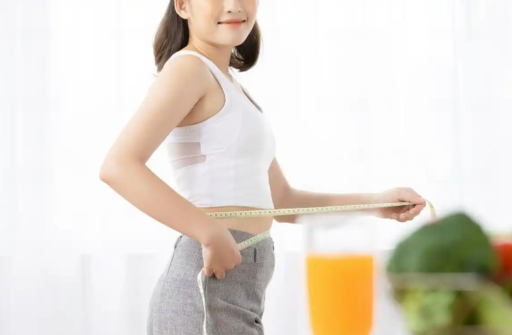 贾冰成功减肥后睡觉不打呼噜了 贾冰暴瘦45斤意外治好打呼噜！