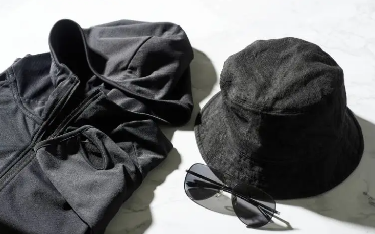 央视曝光不防晒的防晒衣 你买的防晒衣可能根本不防晒