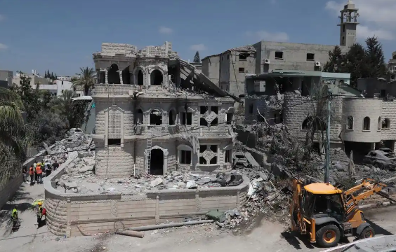 伊持续反击以色列国内整体气氛紧张 使馆提醒在以中国公民尽快陆路离境 伊持续反击以色列国内整体气氛紧张 使馆提醒在以中国公民尽快陆路离境