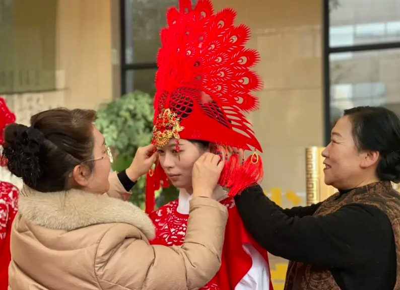 这届年轻人为什么爱非遗 非遗如何成为“新国潮”主力？