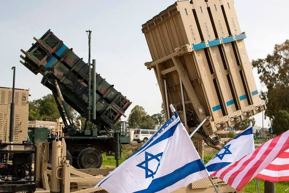 伊以猛烈袭击对方战略要地 伊朗发生大规模网络中断 伊以猛烈袭击对方战略要地 伊朗发生大规模网络中断