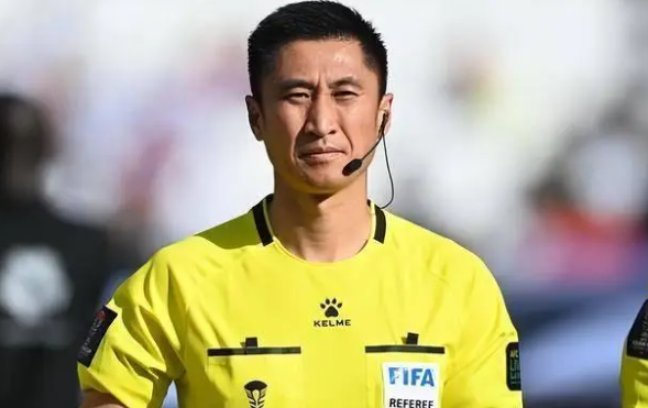 马宁怒吼瓜迪奥拉 世俱杯中国裁判马宁怒吼瓜帅！