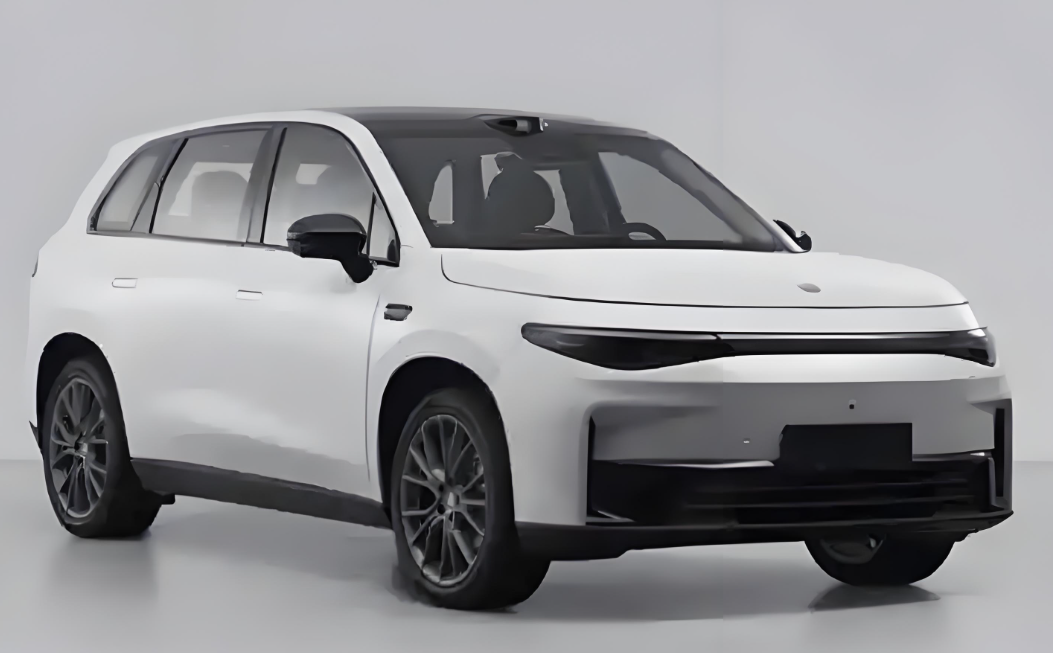 零跑汽车旗舰D系列明年Q1量产 ！零跑汽车将于D系列全球首搭骁龙双8797平台！