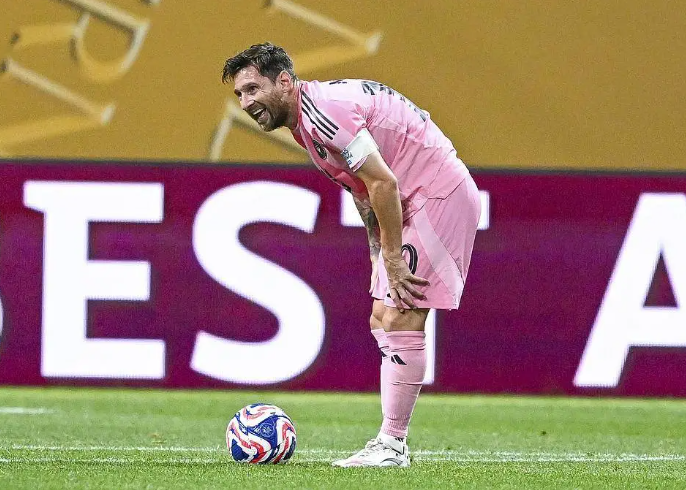 巴黎圣日耳曼4比0迈阿密国际 被打4比0梅西结束世俱杯之旅! 巴黎圣日耳曼4比0迈阿密国际 被打4比0梅西结束世俱杯之旅!