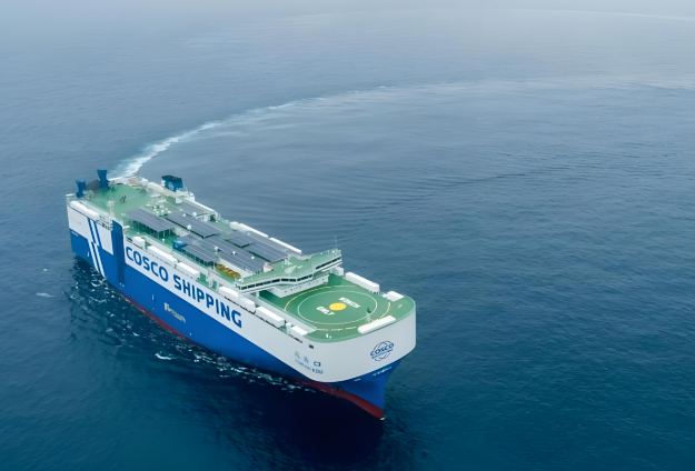 全球最大成功首航！全球最大船载光伏能源汽车运输船完成首航年发电量达41万度！