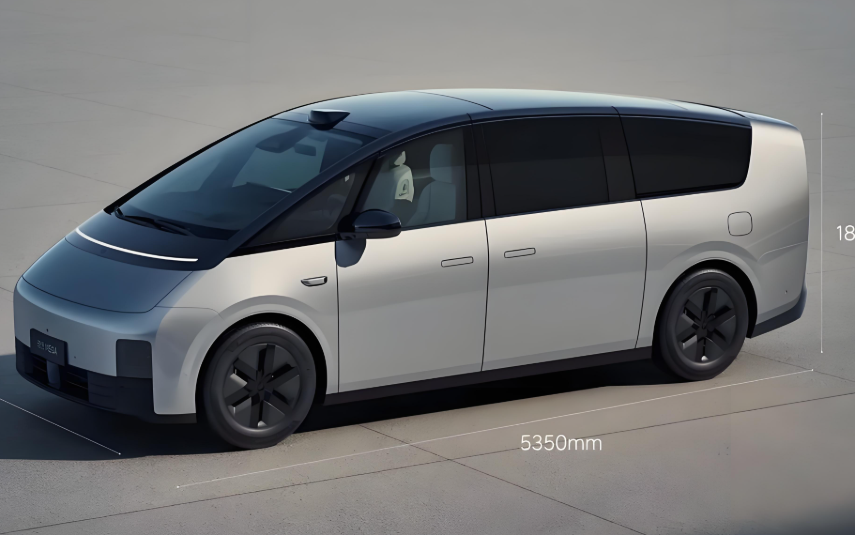 理想MEGA获最具创新力车型奖！理想MEGA打破德国豪车垄断，中国汽车扬眉吐气！