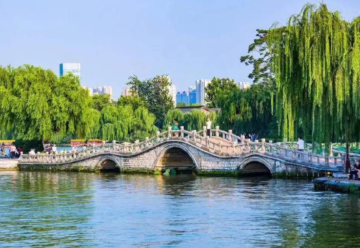 山东下了424个大明湖 山东最近天气“水火两重天”