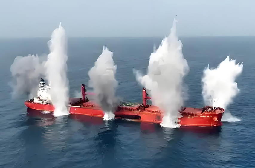 胡塞武装公布魔法海洋号被击沉全程 胡塞公布袭击前往以色列货轮视频:武装人员登船炸沉货轮 胡塞武装公布魔法海洋号被击沉全程 胡塞公布袭击前往以色列货轮视频:武装人员登船炸沉货轮