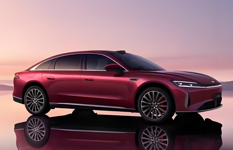 奇瑞C级轿车风云A9L上市14.99万起 续航超2500km！真 C 级豪华旗舰奇瑞风云A9L的价值魅力何在？