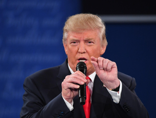 特朗普:8月1日开始征税 不会变了！特朗普表示8月1日正式征税，不再延期！