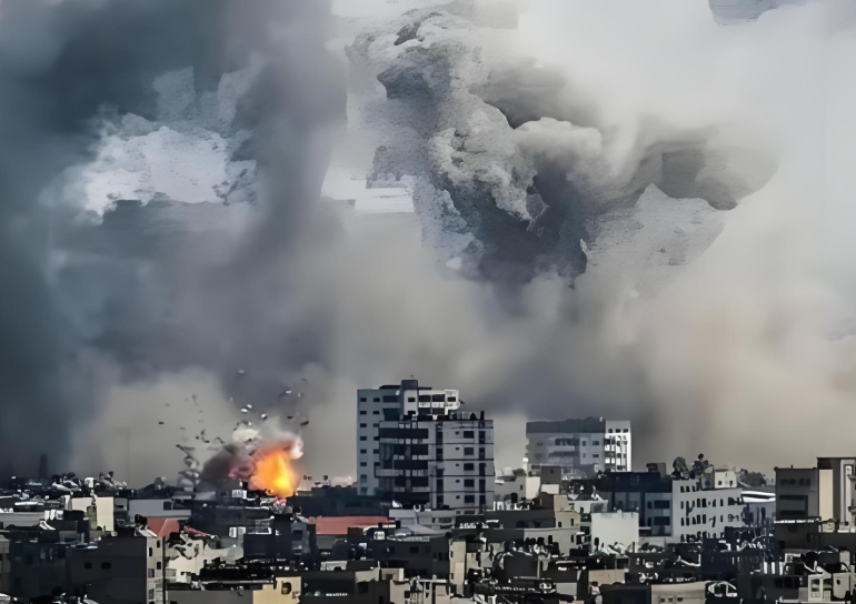 乌克兰首都再遭大规模空袭，俄罗斯向乌克兰发射18枚导弹和400架无人机