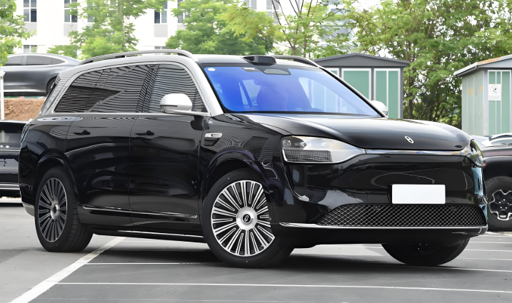 理想i8上市倒计时！720km纯电续航+10分钟充500km理想i8将于7月29日正式上市！