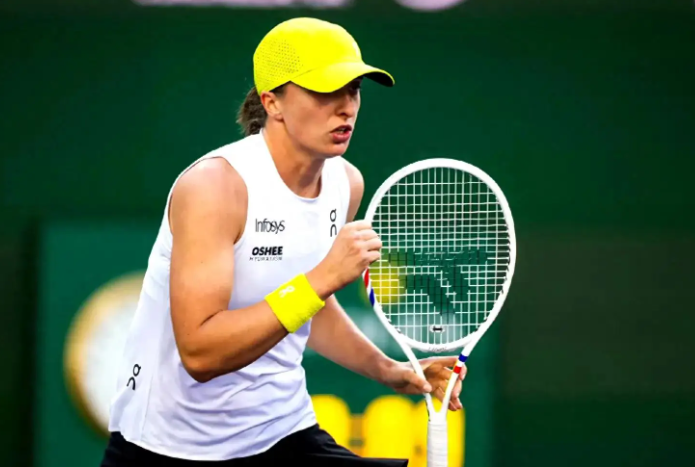 斯瓦泰克送蛋横扫本西奇晋级决赛 斯瓦泰克温网半决赛强势横扫 斯瓦泰克送蛋横扫本西奇晋级决赛 斯瓦泰克温网半决赛强势横扫