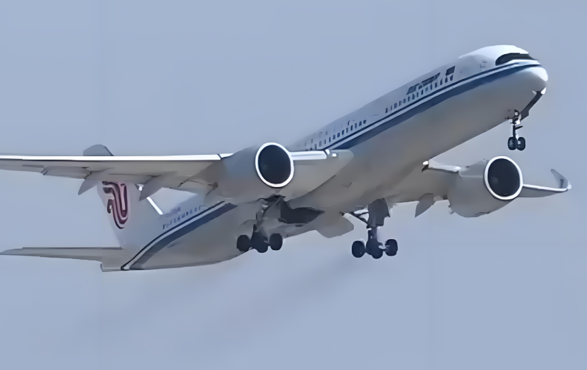 国航一航班飞错高度触发警报！网传国航航班高度误差引争议！