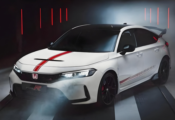 思域TYPE-R终极纪念版全球限量40台，思域TYPE-R终极纪念版5.4秒破百 手动挡+大尾翼！