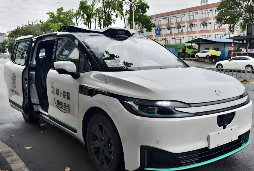 数千辆萝卜快跑无人车将上线Uber接单！Uber打了个萝卜，数千台Robotaxi落地全球！