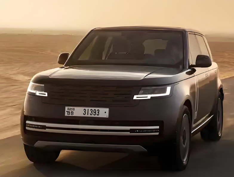 纯电路虎揽胜实车公布!全新路虎揽胜来了!定价不会高 走平价路线? 纯电路虎揽胜实车公布!全新路虎揽胜来了!定价不会高 走平价路线?