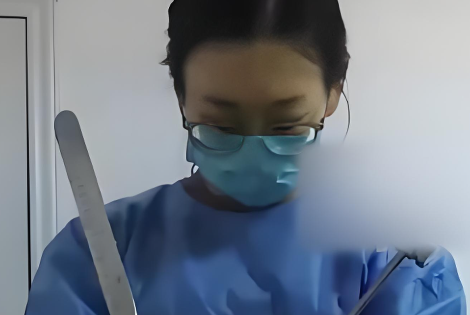 张若昀演的法医秦明真的改变了人的命运轨迹！女生因张若昀爆剧入行法医！