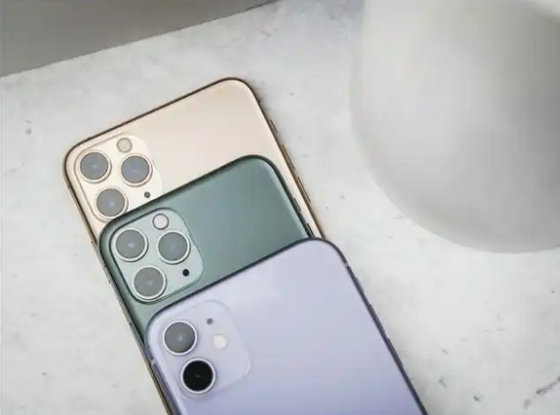 苹果搞定量产问题!iPhone 17 Pro将首发屏幕抗刮抗反射涂层 苹果搞定量产问题!iPhone 17 Pro将首发屏幕抗刮抗反射涂层