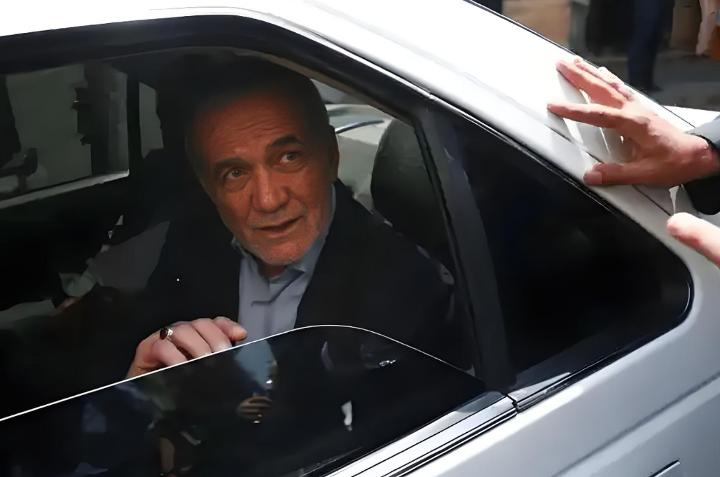 伊朗总统车队因加注掺水汽油抛锚！伊朗总统车队因加注掺水汽油抛锚 被迫打车完成公务行程