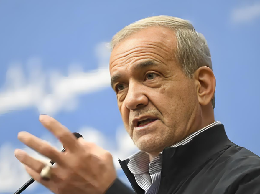 伊朗总统车队因加注掺水汽油抛锚！伊朗总统车队因加注掺水汽油抛锚 被迫打车完成公务行程