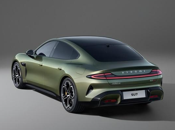 新能源汽车保值率公布！问界、理想、小米超抗跌，燃油车更难了？