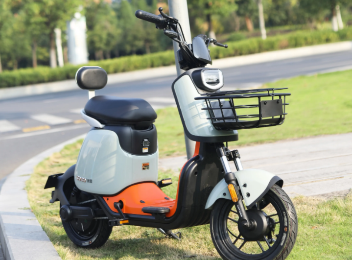 电动自行车新国标即将实施 专家回应旧车怎么办