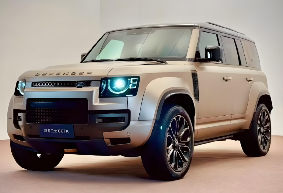 路虎卫士OCTA Black版7月18日中国首秀!路虎卫士OCTA 用上宝马4.4T大V8!