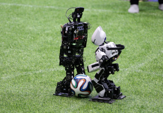 中国包揽机器人足球世界杯冠亚军 中国战队首次在RoboCup人形组摘金